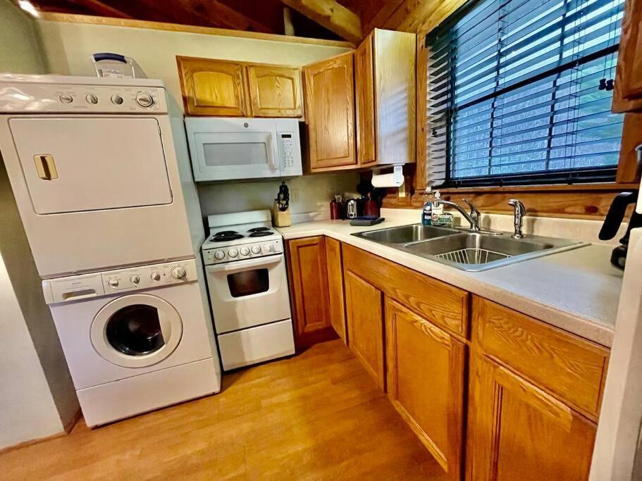 Good Life Cabin 2 Bryson City Buitenkant foto